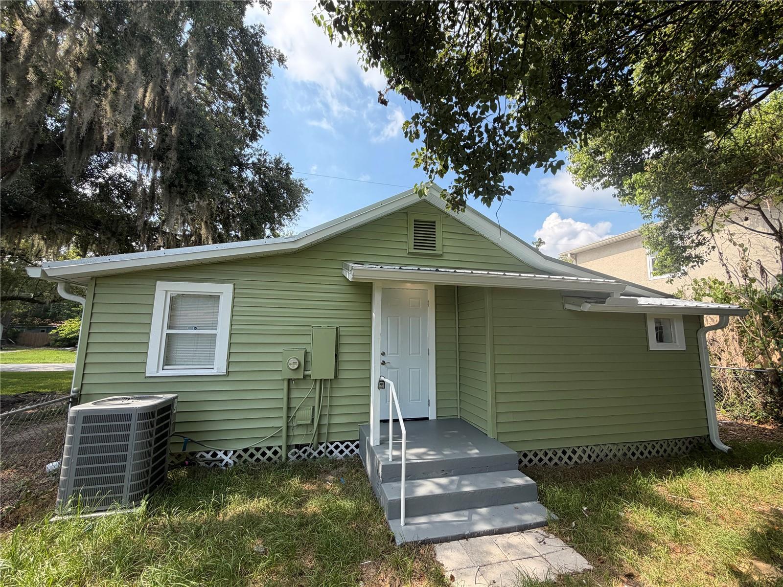 2nd image of 1216 7th St, Saint Cloud, FL 34769 | MLS# O6429356