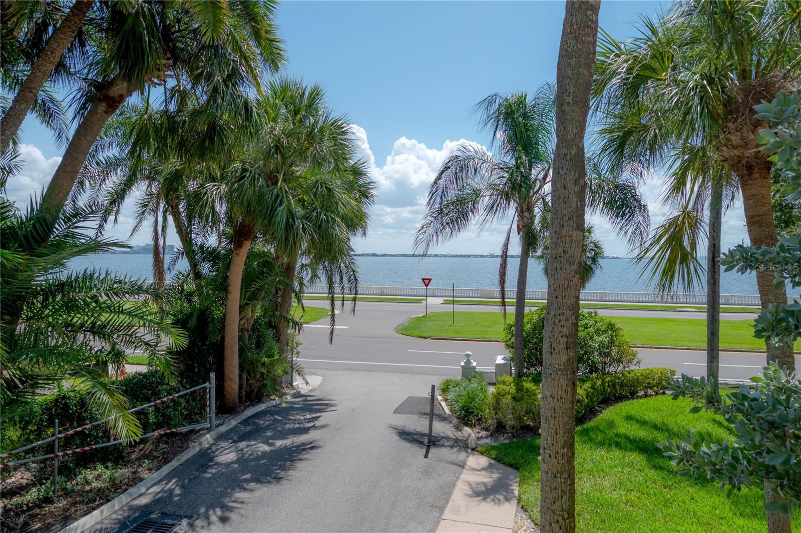 5th image of 3325 Bayshore Blvd #A17, Tampa, FL 33629 | MLS# TB8534228