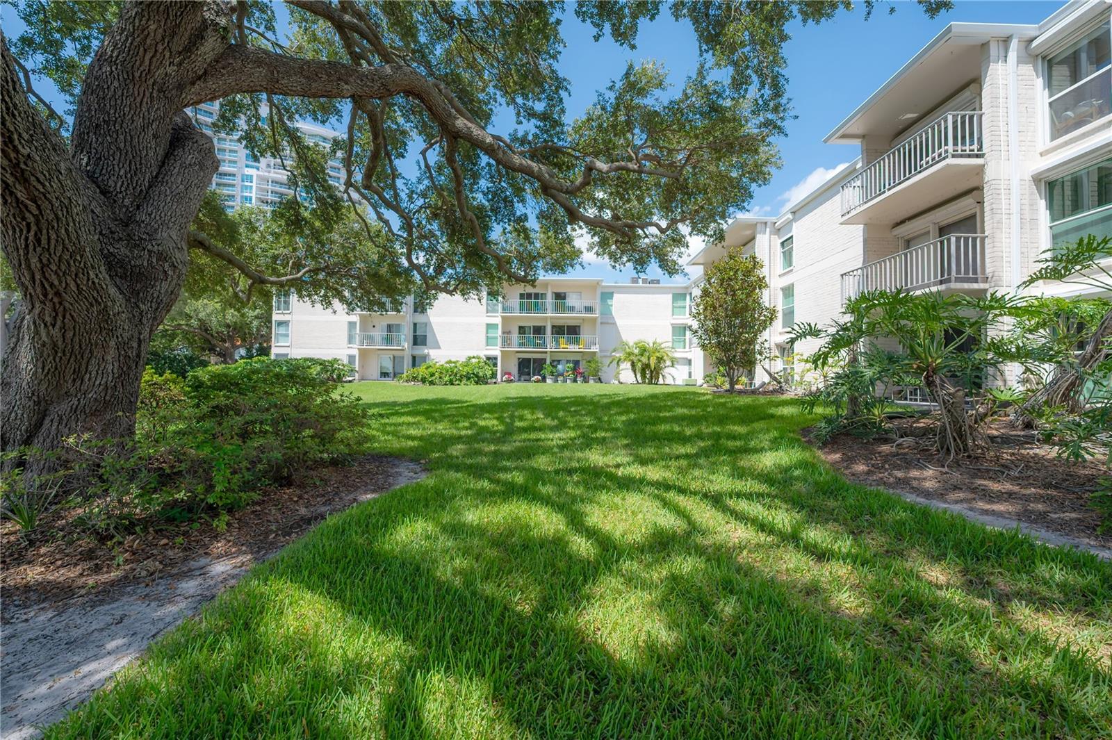 44th image of 3325 Bayshore Blvd #A17, Tampa, FL 33629 | MLS# TB8534228