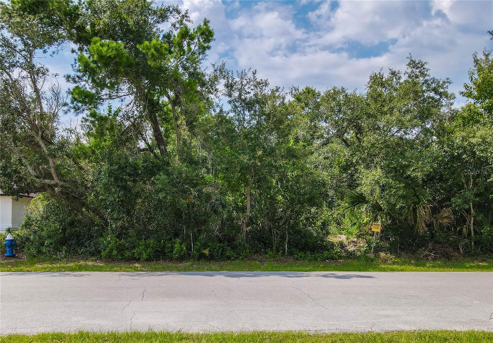12th image of 76 Freeport Ln, Palm Coast, FL 32137 | MLS# FC320323