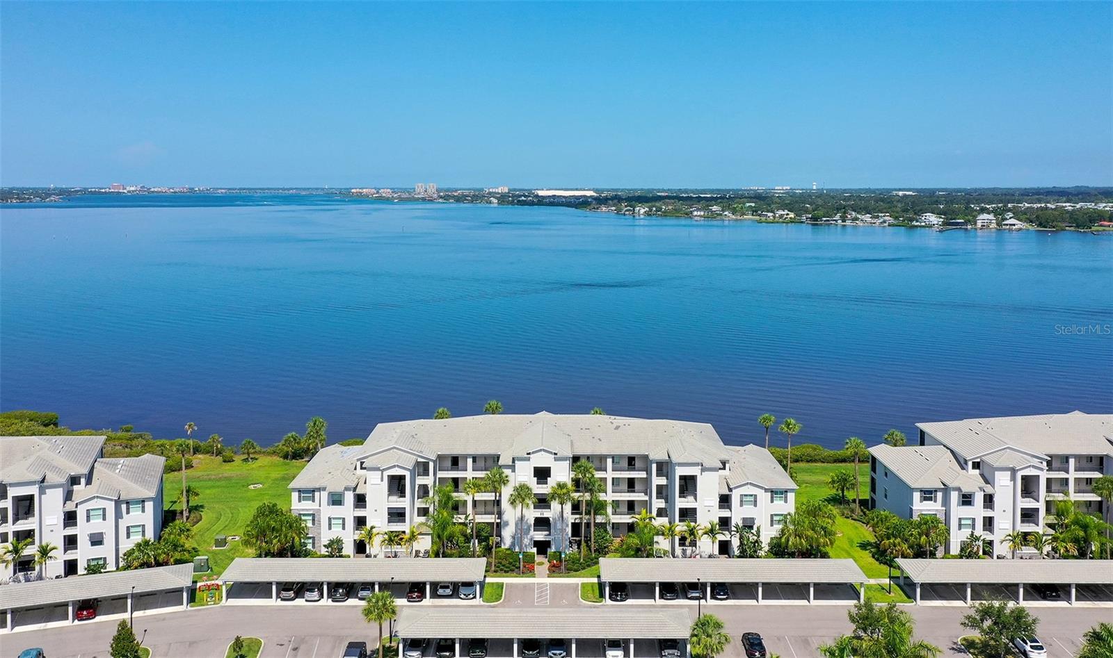 1st image of 910 Tidewater Shores Loop #402, Bradenton, FL 34208 | MLS# A4701572