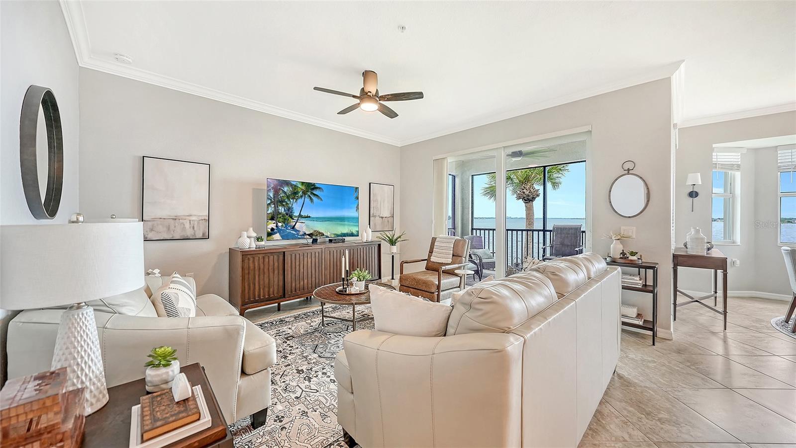 5th image of 910 Tidewater Shores Loop #402, Bradenton, FL 34208 | MLS# A4701572