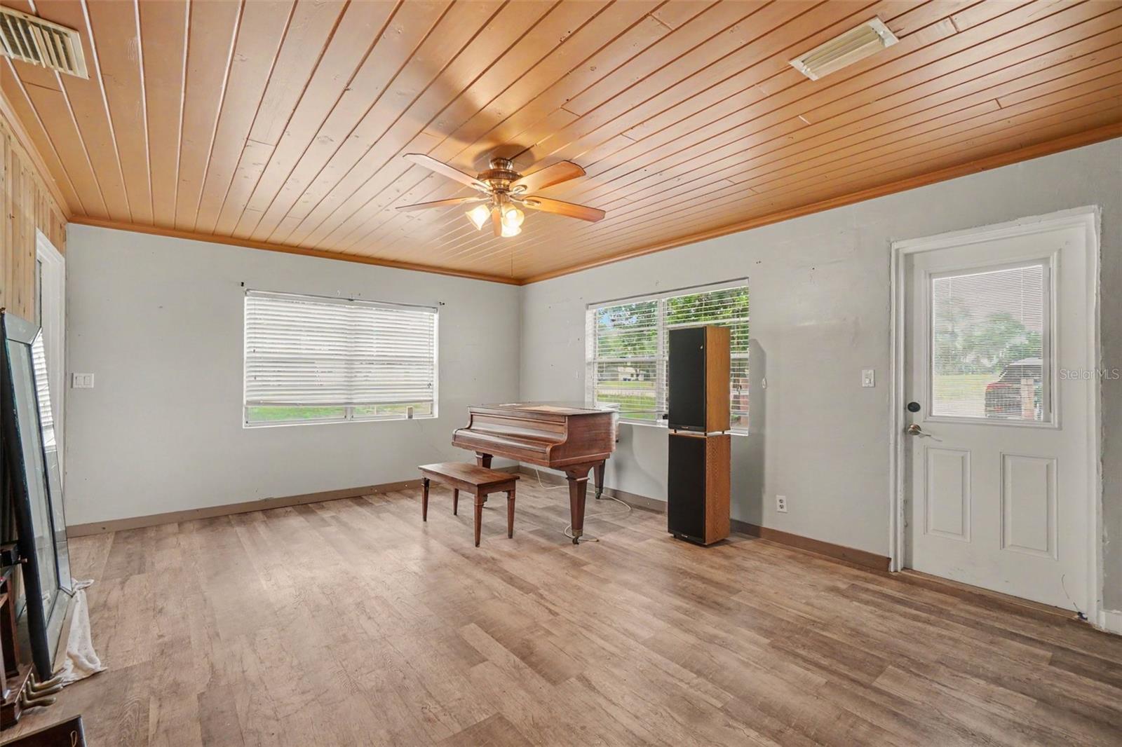 4th image of 415 Lake June Rd, Lake Placid, FL 33852 | MLS# TB8534290