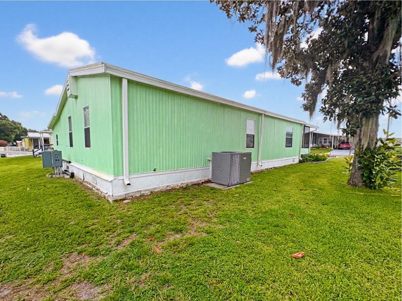 4th image of 413 S Timber Trl, Wildwood, FL 34785 | MLS# G5115784