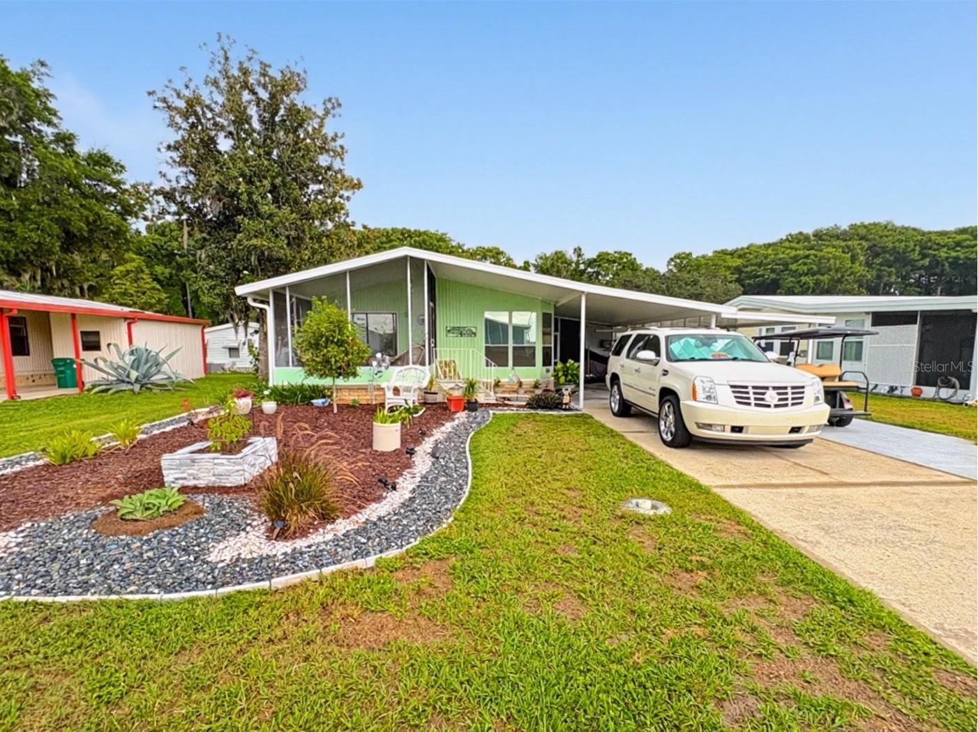 1st image of 413 S Timber Trl, Wildwood, FL 34785 | MLS# G5115784