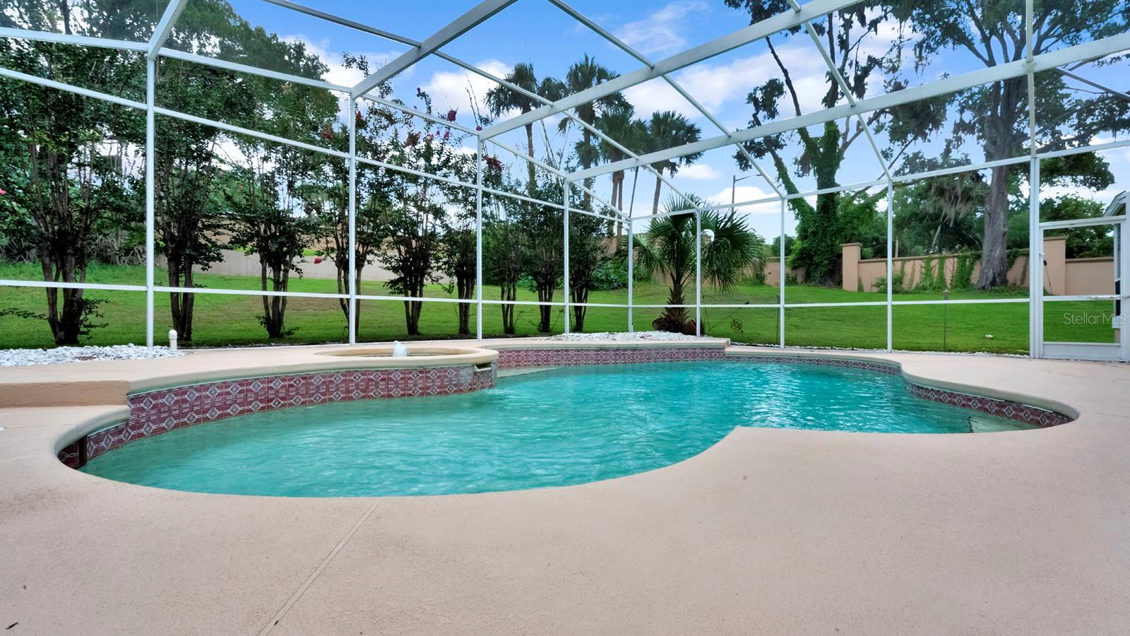 2nd image of 6501 Fairway Cove Dr, Orlando, FL 32835 | MLS# O6429480