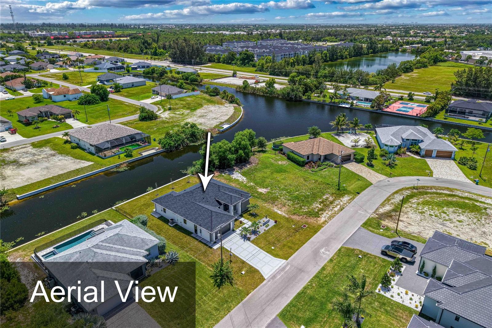 46th image of 425 Sw 31st Ave, Cape Coral, FL 33991 | MLS# GC542360
