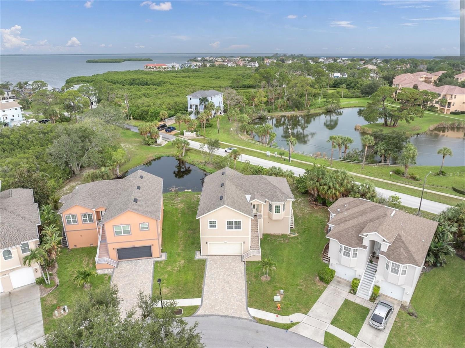 5th image of 1083 S Pointe Alexis Dr, Tarpon Springs, FL 34689 | MLS# TB8534341