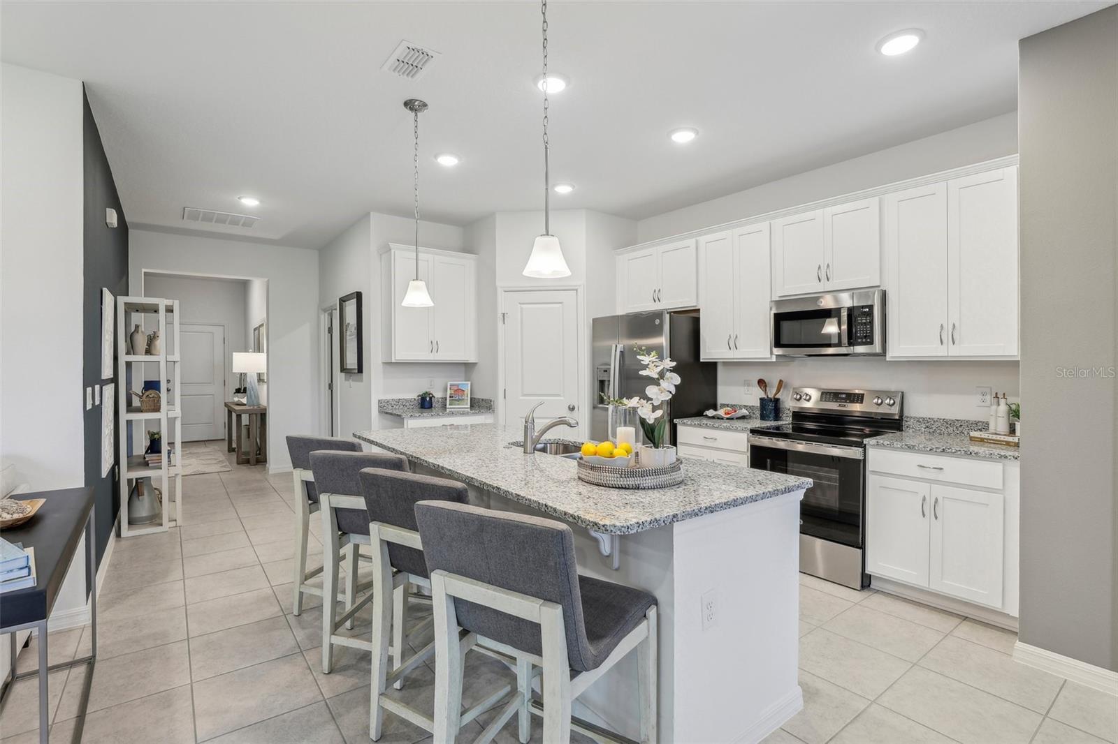 5th image of 23599 Grindstone Wy, Sorrento, FL 32776 | MLS# O6429529