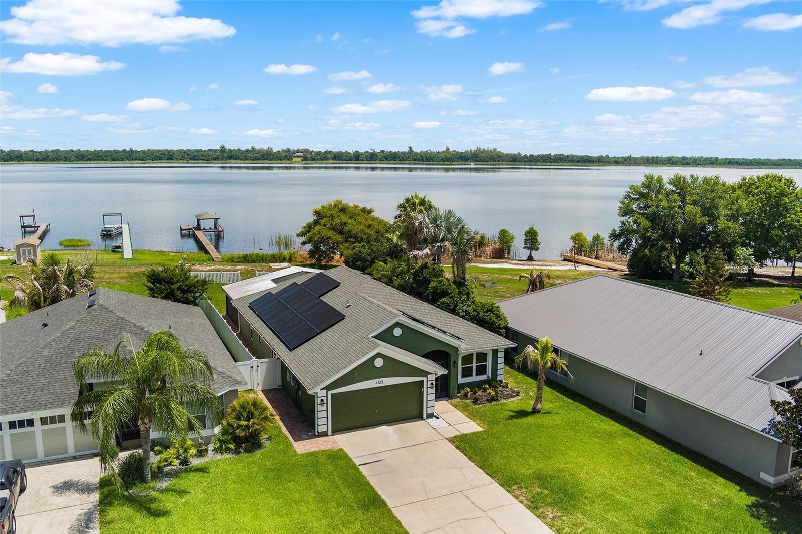 1st image of 4123 Island Lakes Dr, Winter Haven, FL 33881 | MLS# L4963924