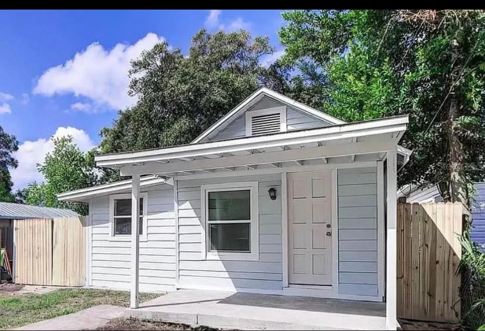 2nd image of 8428 N Highland Ave, Tampa, FL 33604 | MLS# TB8534377