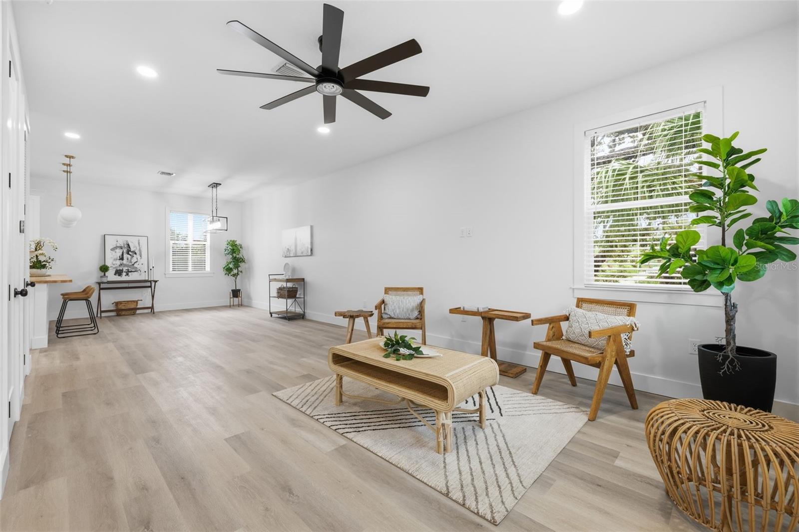 3rd image of 2138 W Nassau St #3, Tampa, FL 33607 | MLS# TB8534383