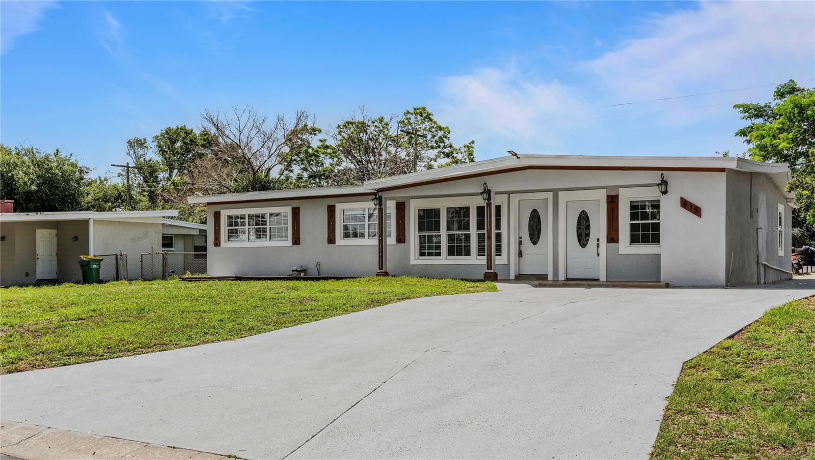 2nd image of 815 W Highland Dr, Cocoa, FL 32922 | MLS# S5154717