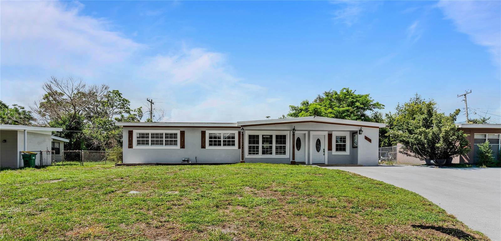 3rd image of 815 W Highland Dr, Cocoa, FL 32922 | MLS# S5154717
