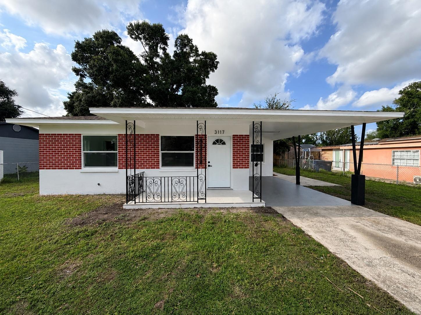 1st image of 3117 W Leroy St, Tampa, FL 33607 | MLS# TB8534449