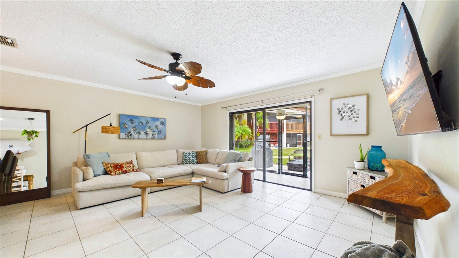 4th image of 2122 Tarpon Landings Dr, Tarpon Springs, FL 34688 | MLS# TB8534454