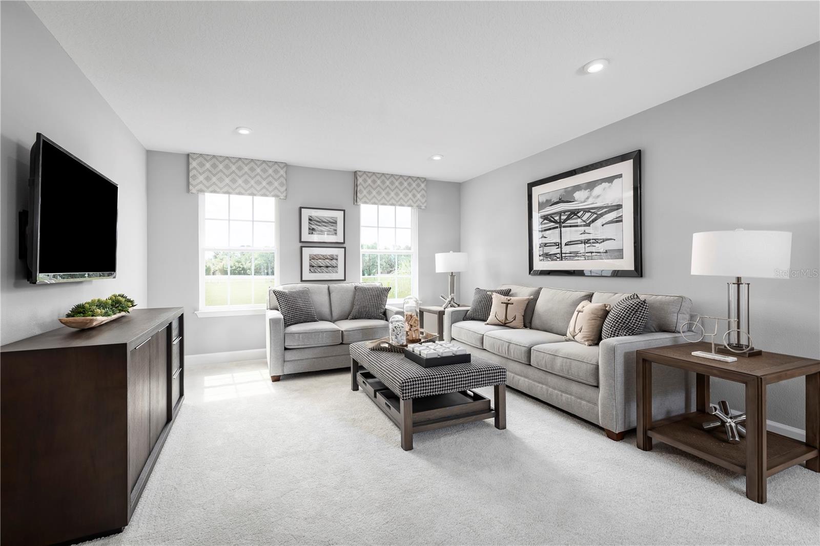 3rd image of 2232 Labrador Loop, Winter Haven, FL 33884 | MLS# W7888136