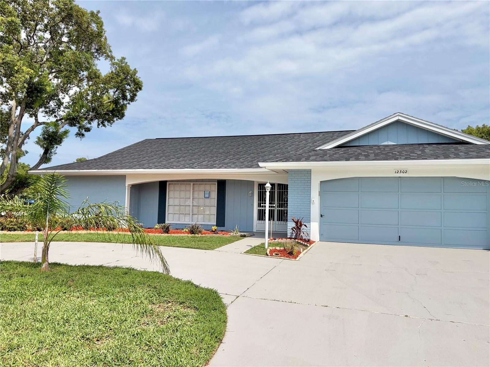 2nd image of 12302 Fieldstone Ln, Hudson, FL 34667 | MLS# W7888138