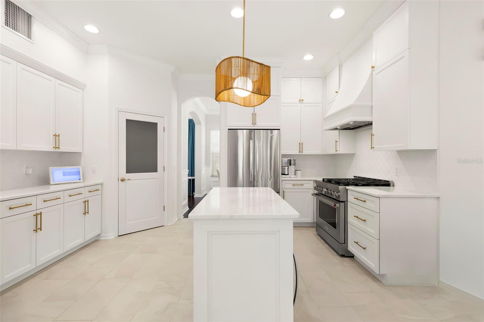 5th image of 9706 Gretna Green Dr, Tampa, FL 33626 | MLS# TB8534496