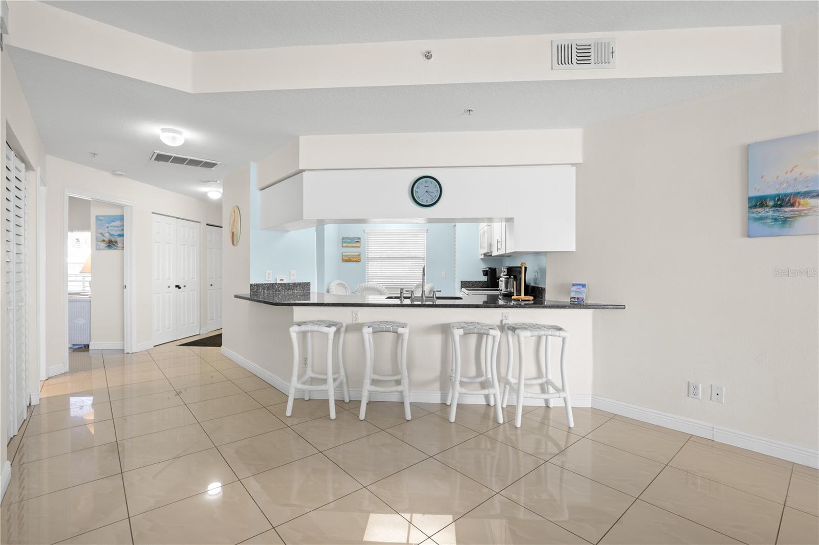 4th image of 12935 Gulf Ln, Madeira Beach, FL 33708