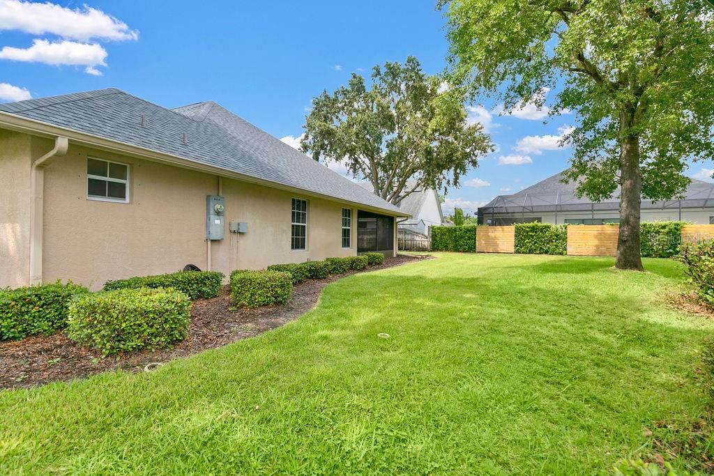 5th image of 1525 Date Dr Dr, Titusville, FL 32780 | MLS# O6429715
