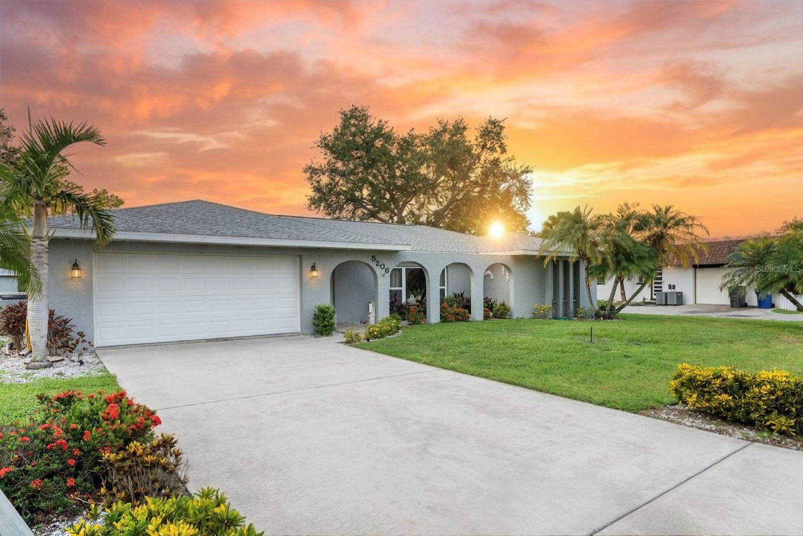 33rd image of 5206 18th Ave E, Bradenton, FL 34208 | MLS# A4701680