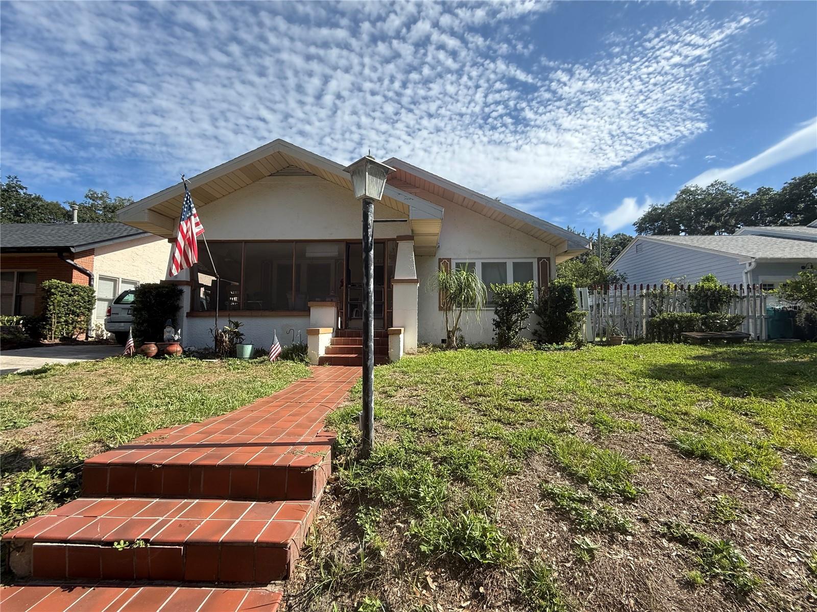 1st image of 515 W Yale St, Orlando, FL 32804 | MLS# O6429728
