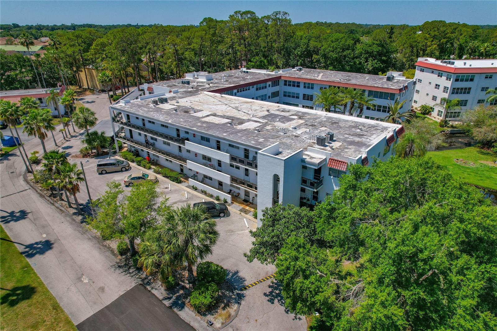 2nd image of 100 El Camino Dr, WINTER HAVEN, FL 33884