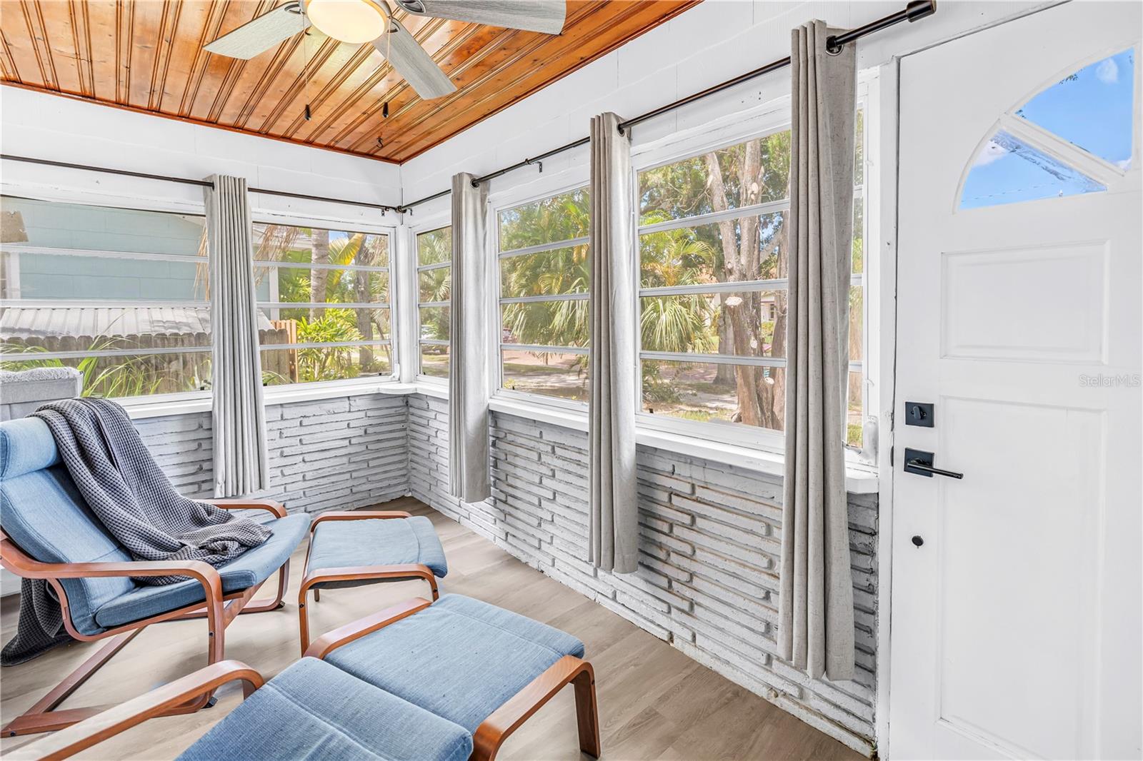Photo 4 of Single family home for sale at 5200 3rd Avenue N, Saint Petersburg, FL 33710 | MLS# TB8534658 | Listing updated on 2026-09-05