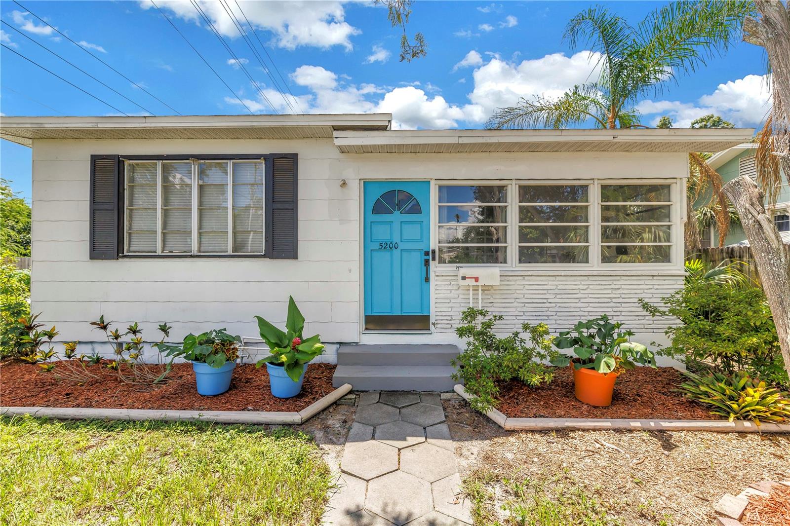 Photo 2 of Single family home for sale at 5200 3rd Avenue N, Saint Petersburg, FL 33710 | MLS# TB8534658 | Listing updated on 2026-09-05