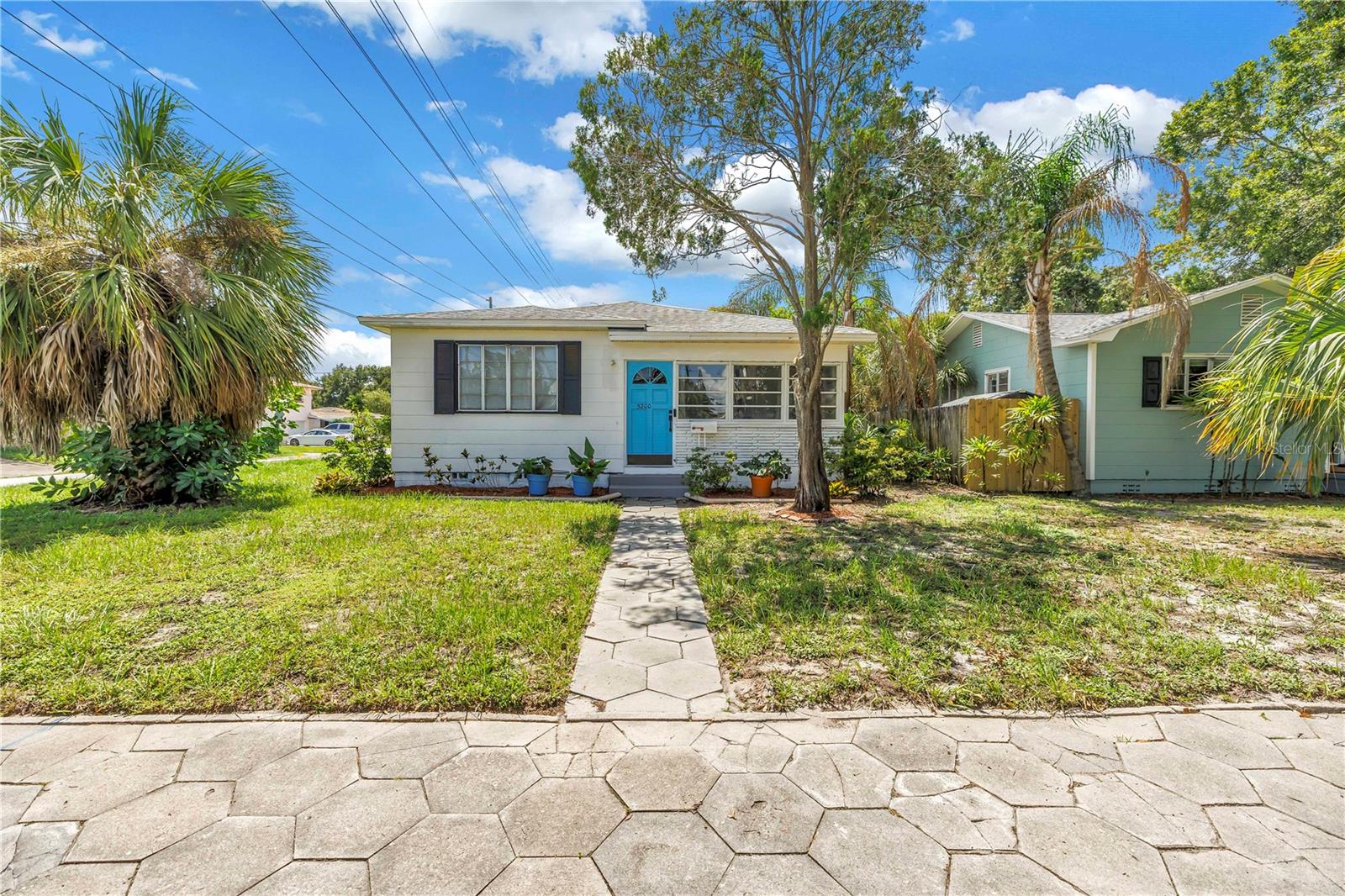 Photo 1 of Single family home for sale at 5200 3rd Avenue N, Saint Petersburg, FL 33710 | MLS# TB8534658 | Listing updated on 2026-09-05