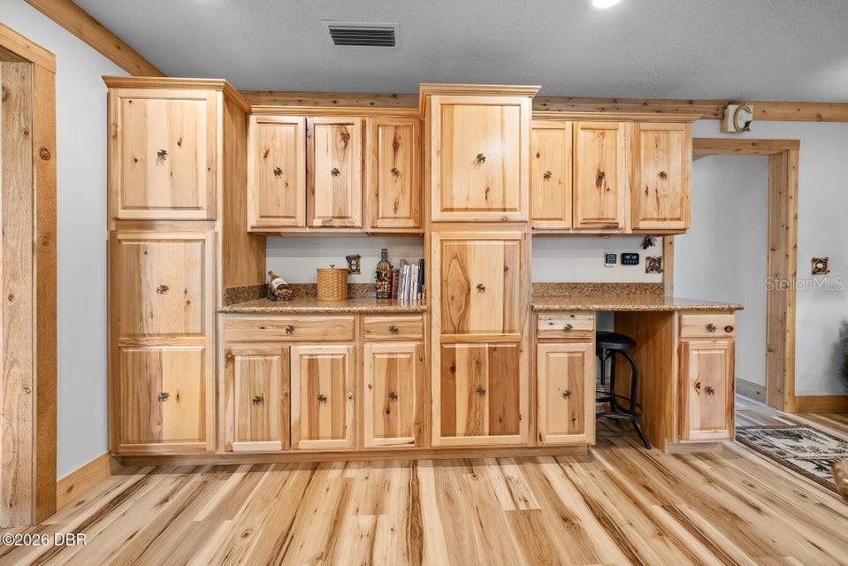 4th image of 120 Peachtree Cir, Daytona Beach, FL 32114 | MLS# V4950492
