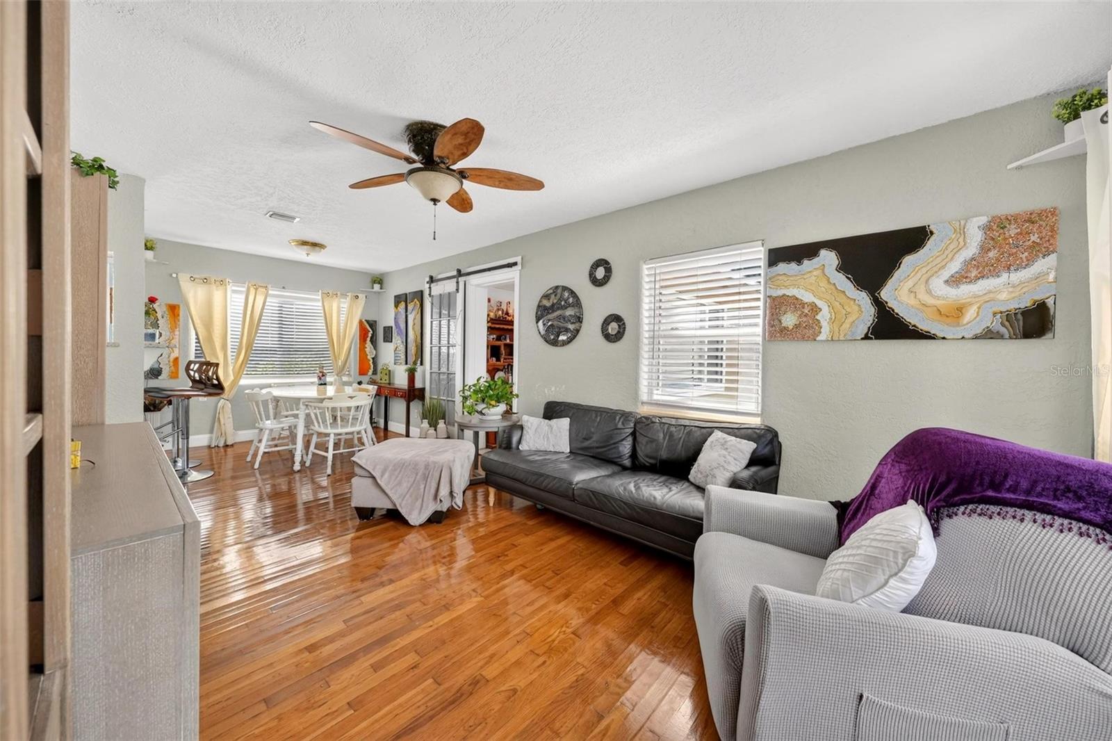 3rd image of 3000 Hargill Dr, Orlando, FL 32806 | MLS# O6429772
