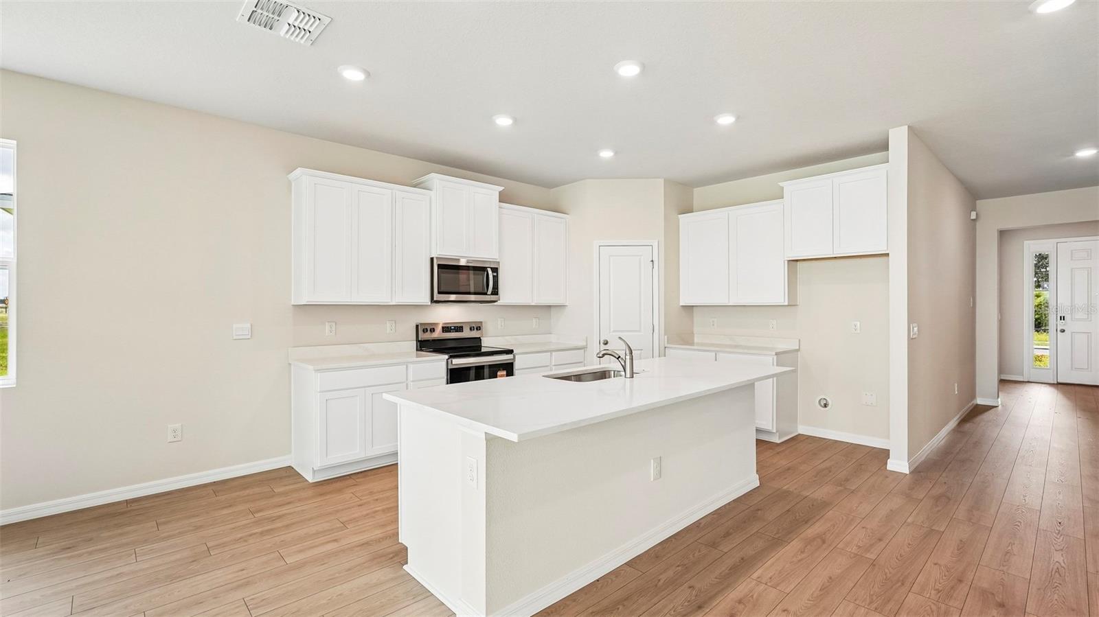 5th image of 18209 Gander Ter, Lakewood Ranch, FL 34211 | MLS# A4701712