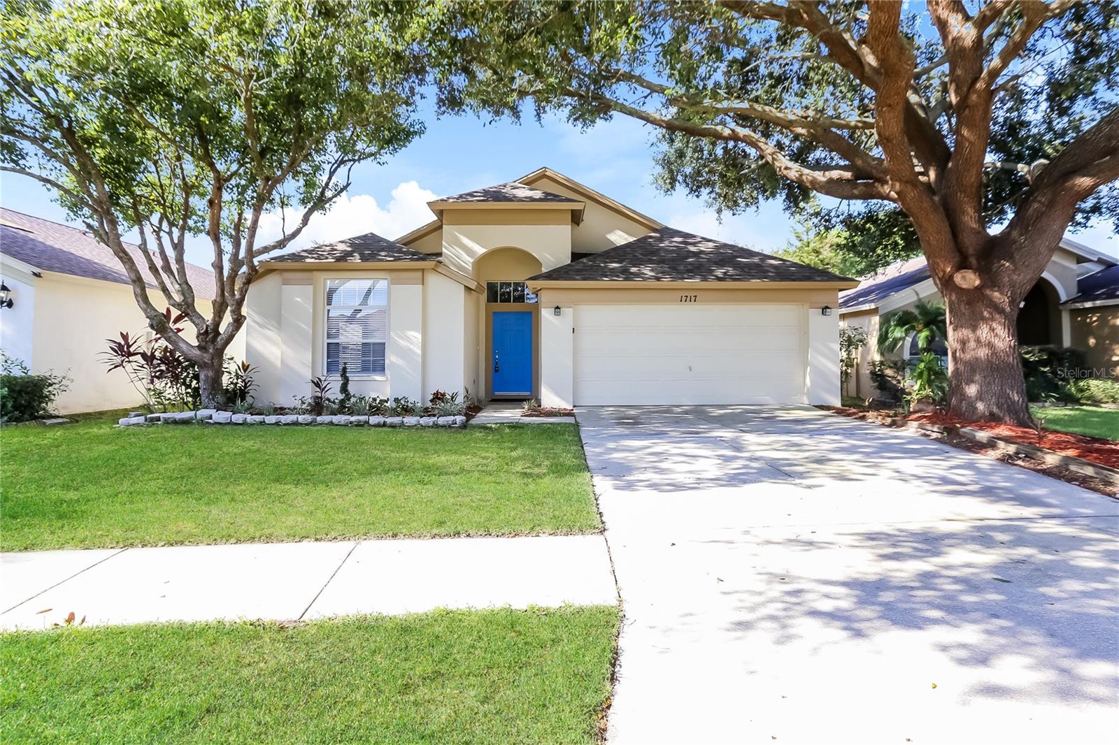 1st image of 1717 Erin Brooke Dr, Valrico, FL 33594 | MLS# C7529064