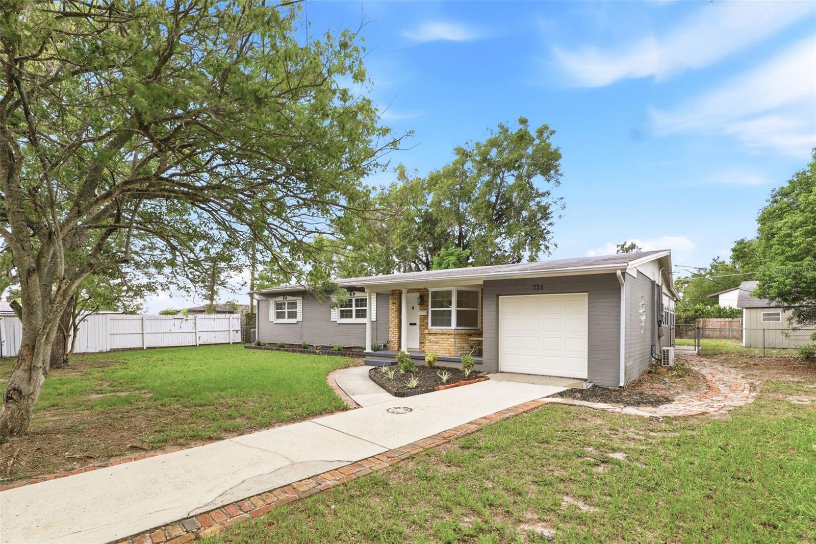 4th image of 724 Braidwood Ln, Orlando, FL 32803 | MLS# O6429806
