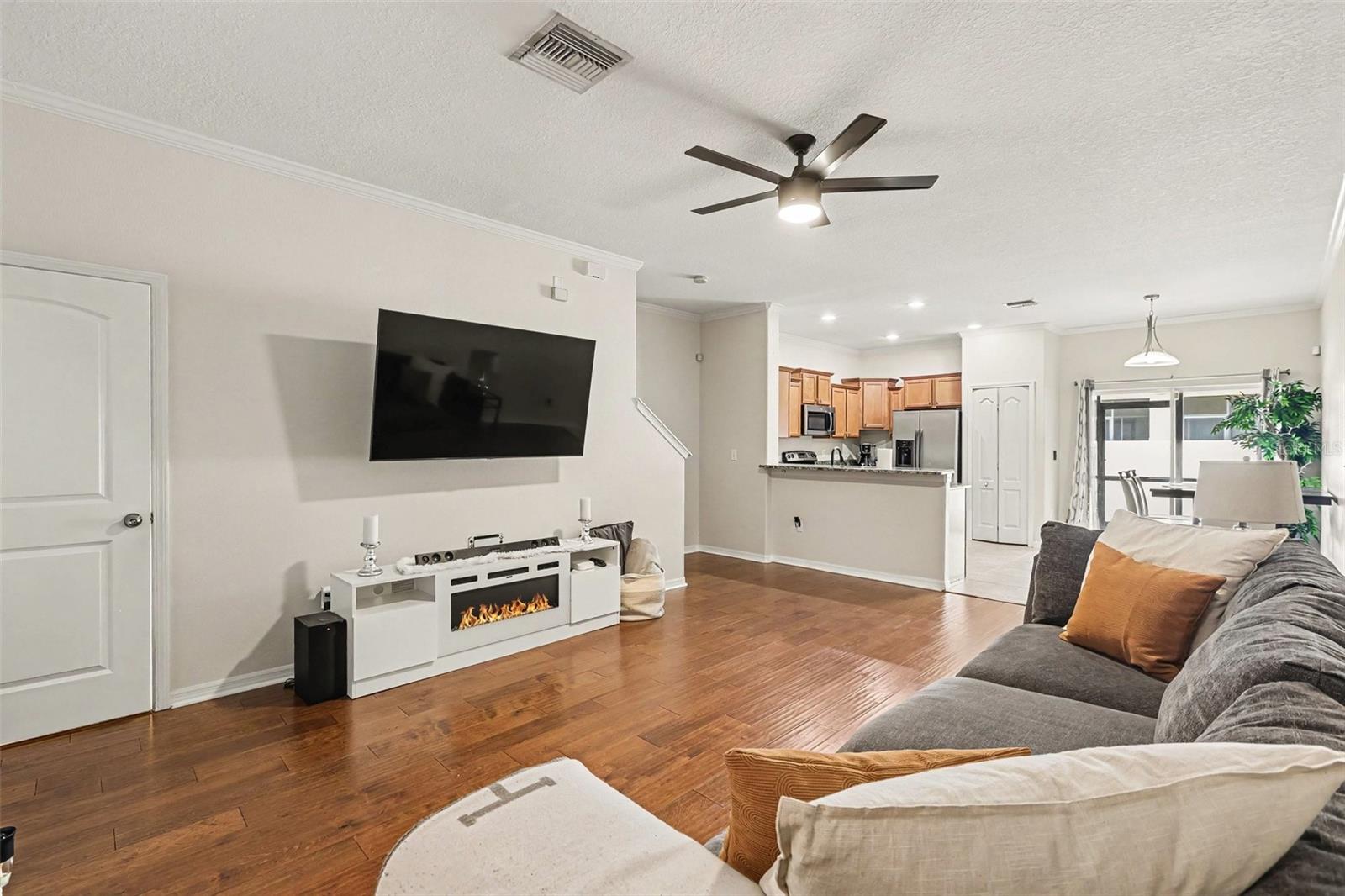 5th image of 2711 Isabella Valley Ct, Brandon, FL 33511 | MLS# TB8534827