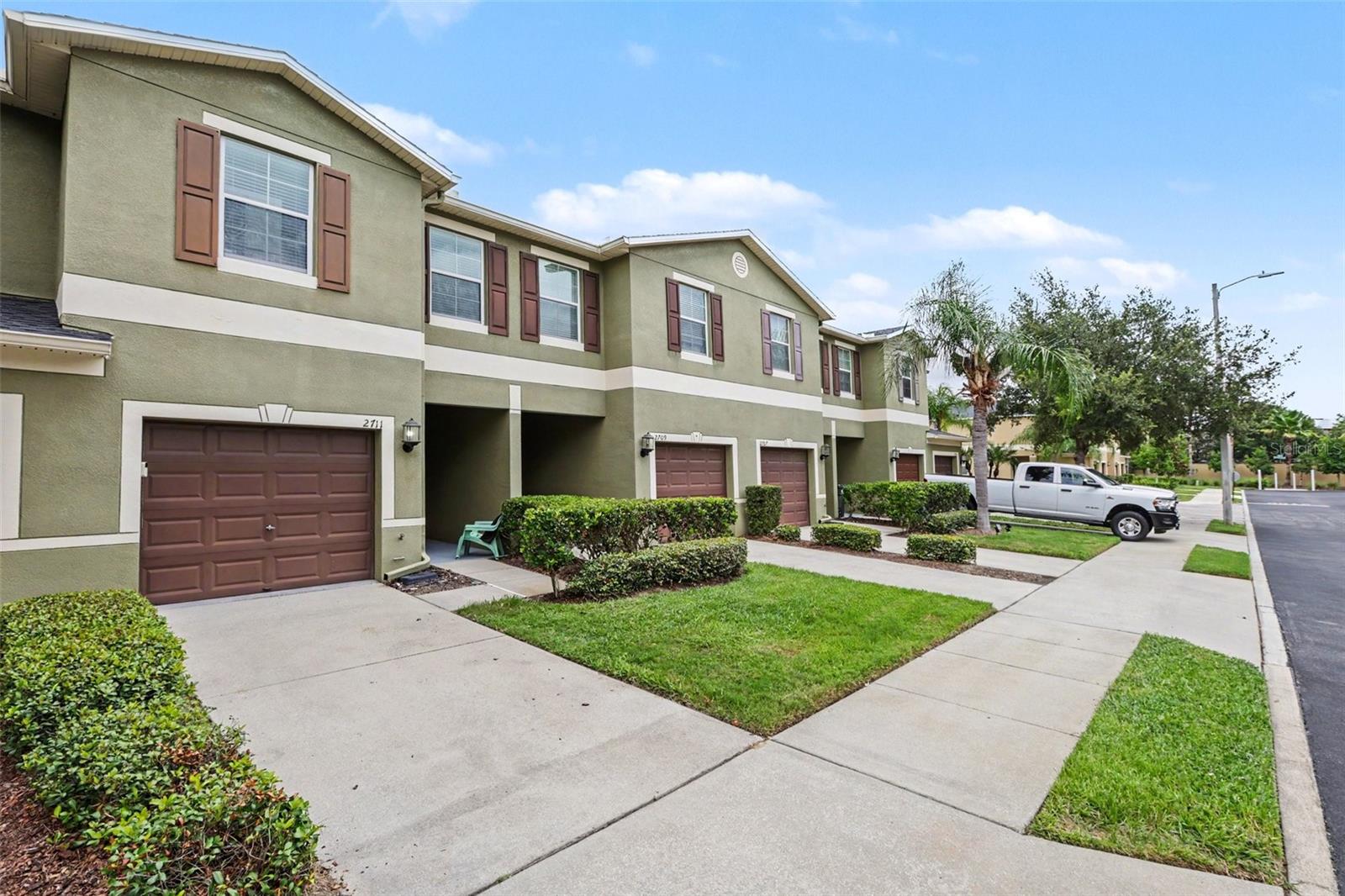 3rd image of 2711 Isabella Valley Ct, Brandon, FL 33511 | MLS# TB8534827