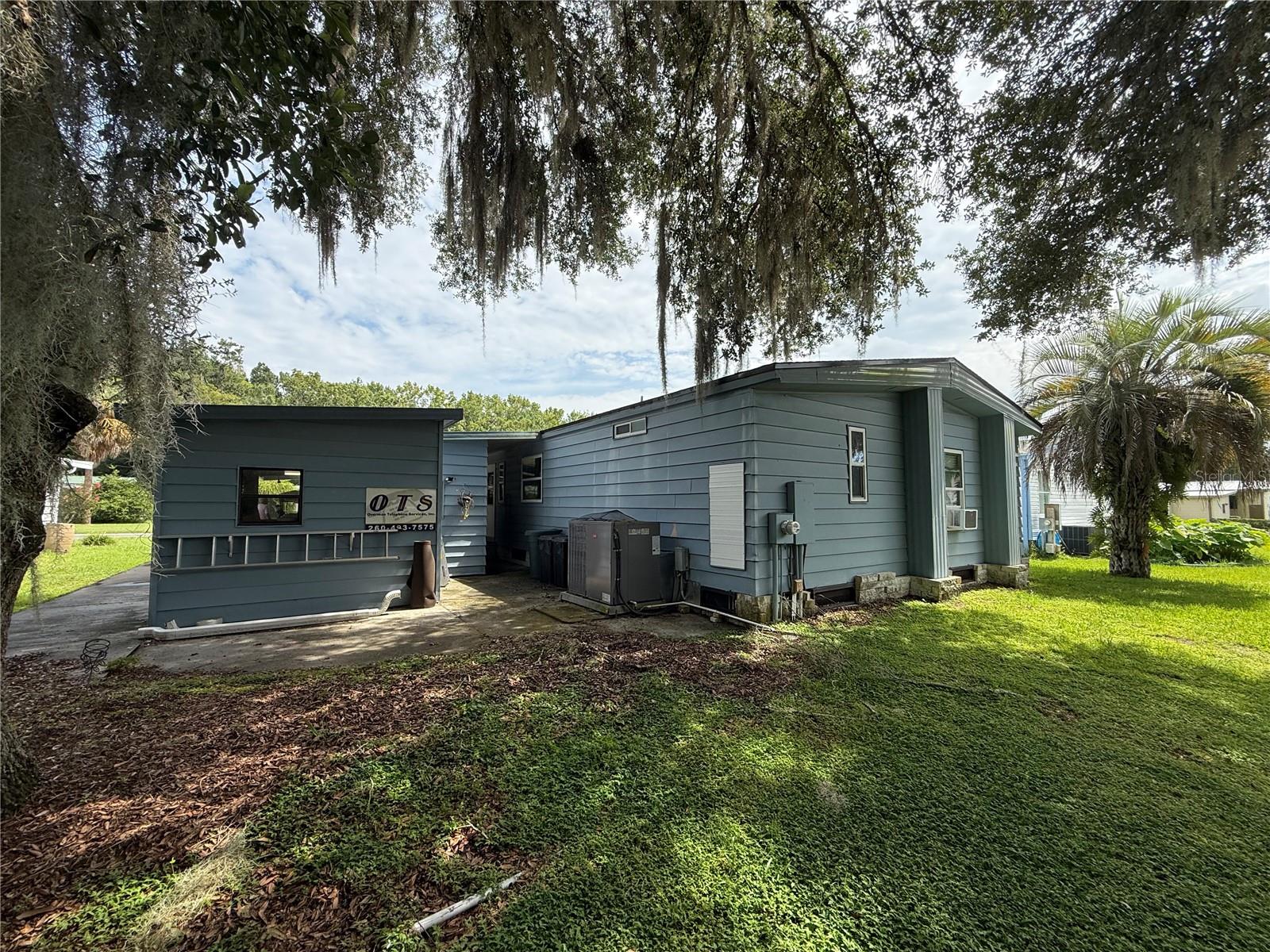 2nd image of 802 Robin Ln, Wildwood, FL 34785 | MLS# G5115879