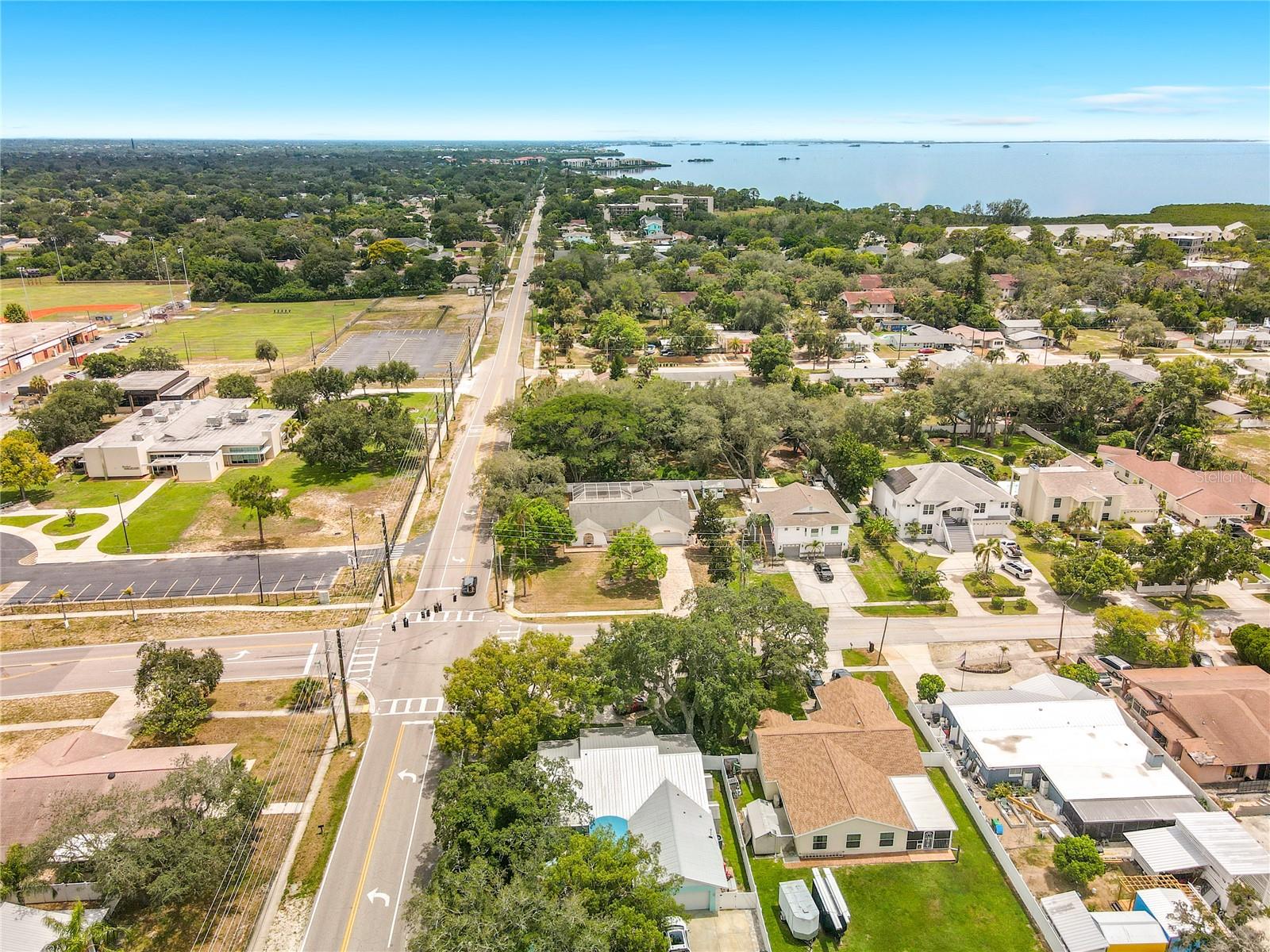 4th image of 1601 Gulf Rd, Tarpon Springs, FL 34689 | MLS# TB8534888