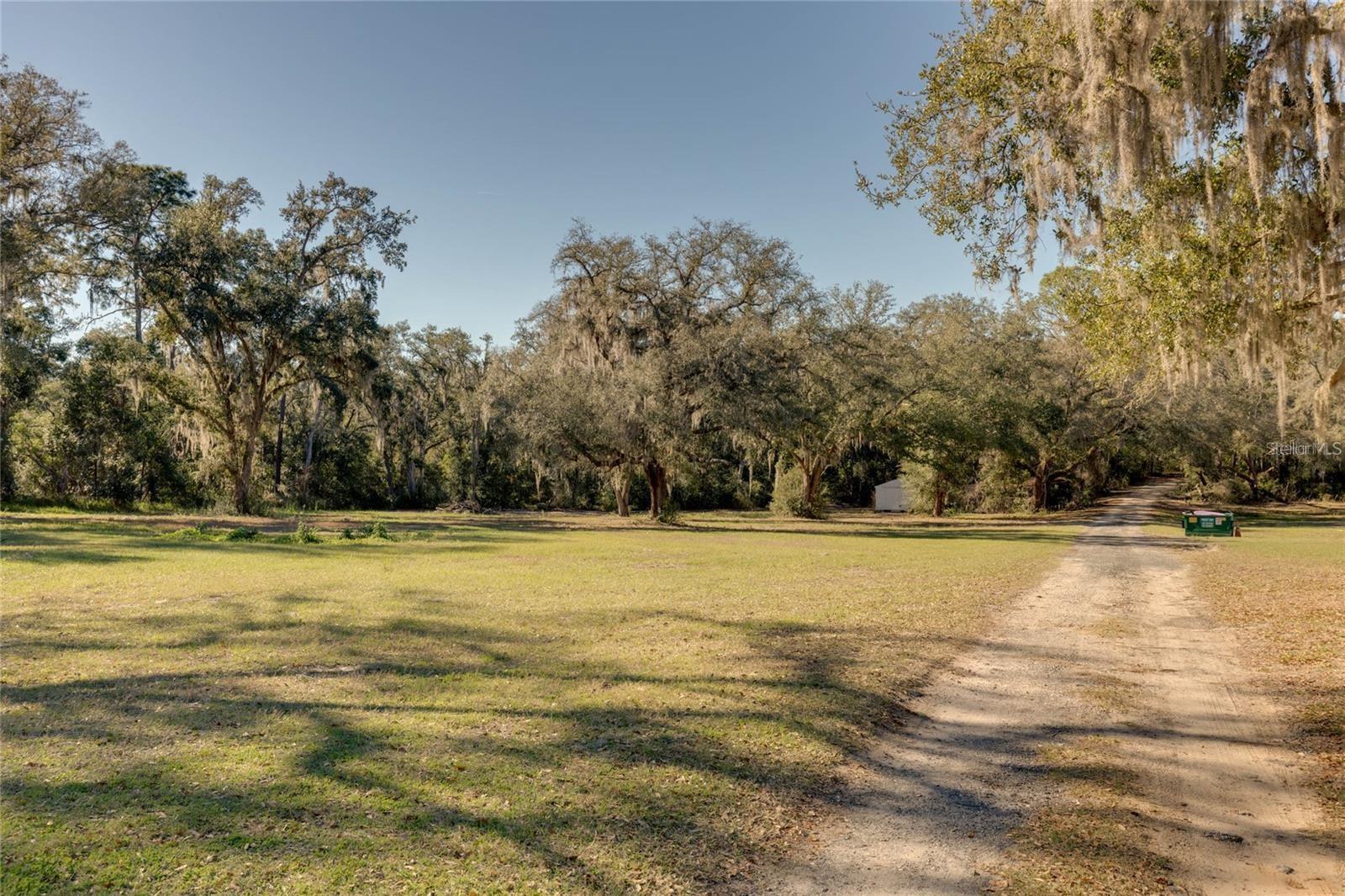 4th image of 12312 Se 112Th Avenue Rd, Belleview, FL 34420 | MLS# TB8534897