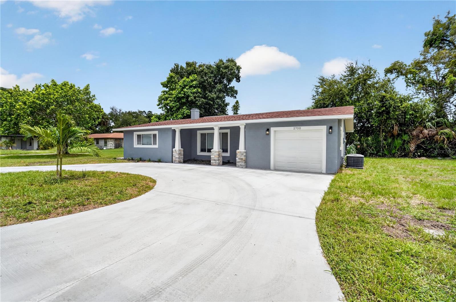 2nd image of 2700 12th St S, St Petersburg, FL 33705 | MLS# TB8534919