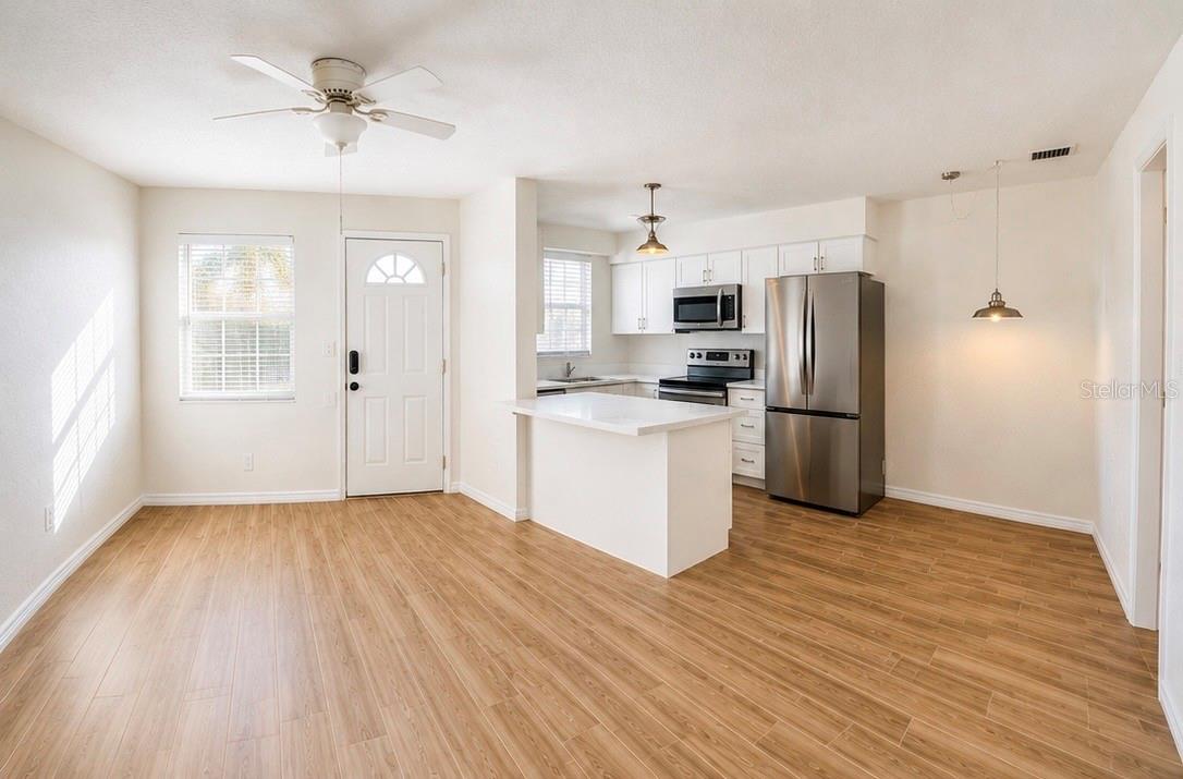 3rd image of 9030 Blind Pass Rd #D6, St Pete Beach, FL 33706 | MLS# D6148277