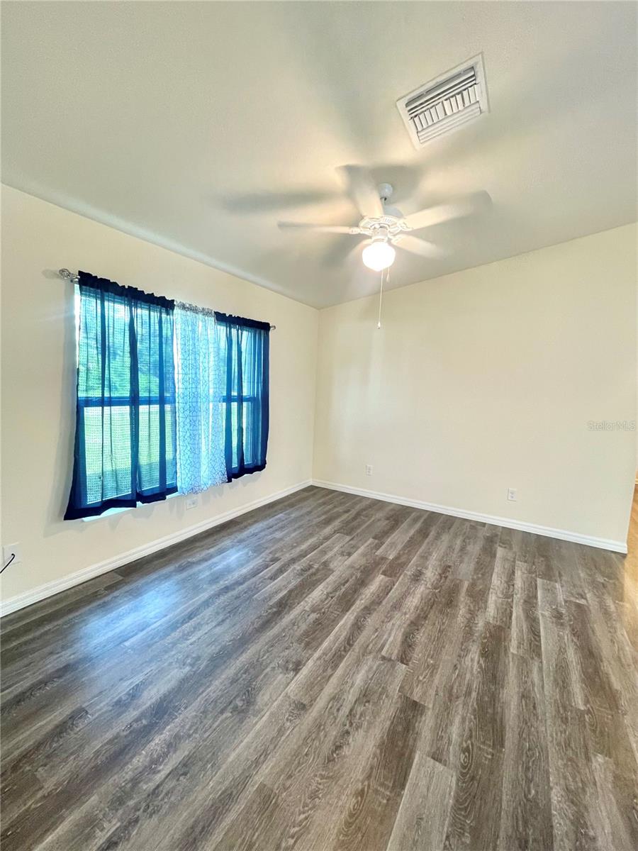 4th image of 5029 W Hummingbird Dr, Labelle, FL 33935 | MLS# C7529086