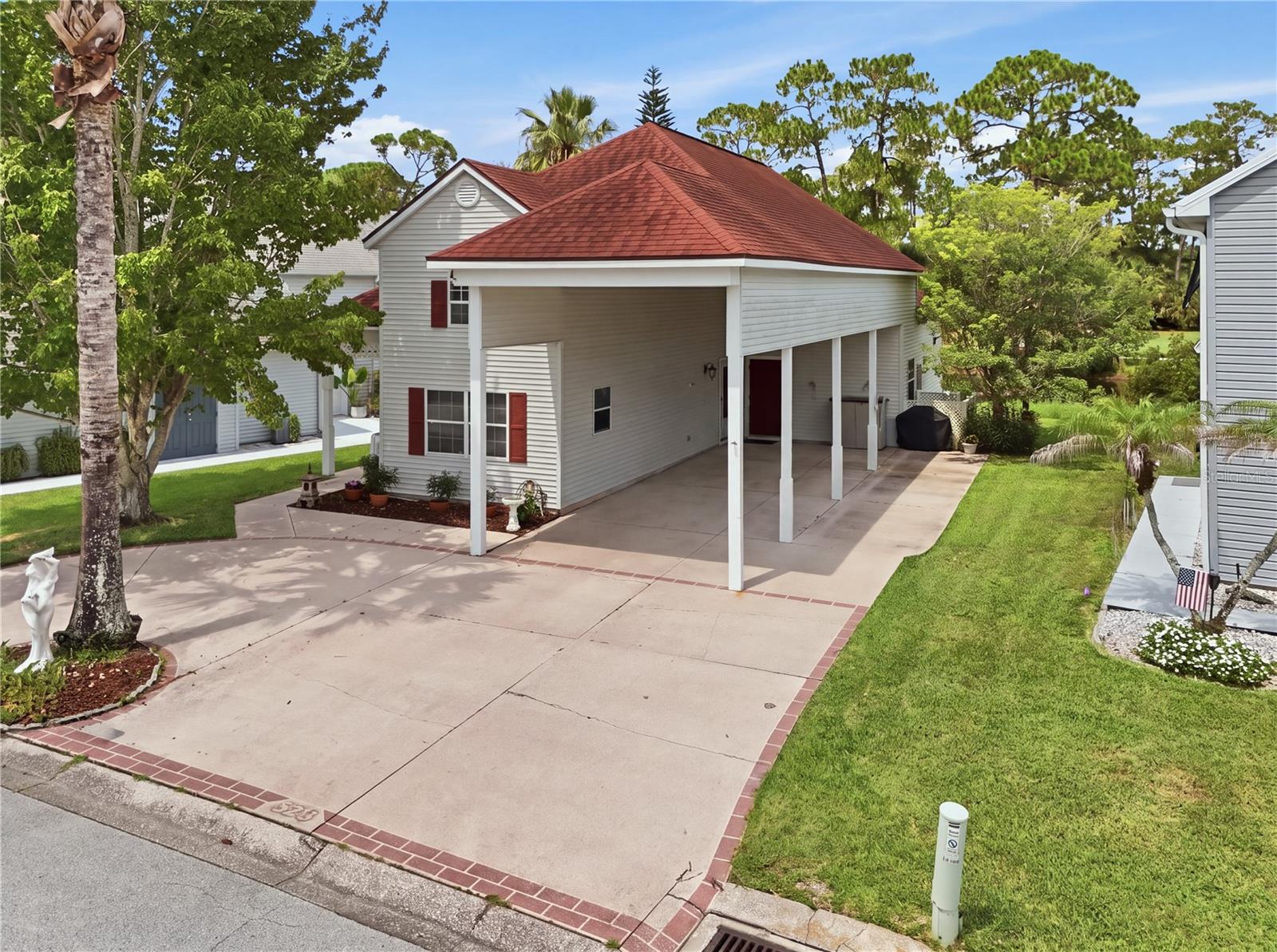 2nd image of 523 Fairways Dr #523, Titusville, FL 32780 | MLS# O6430016