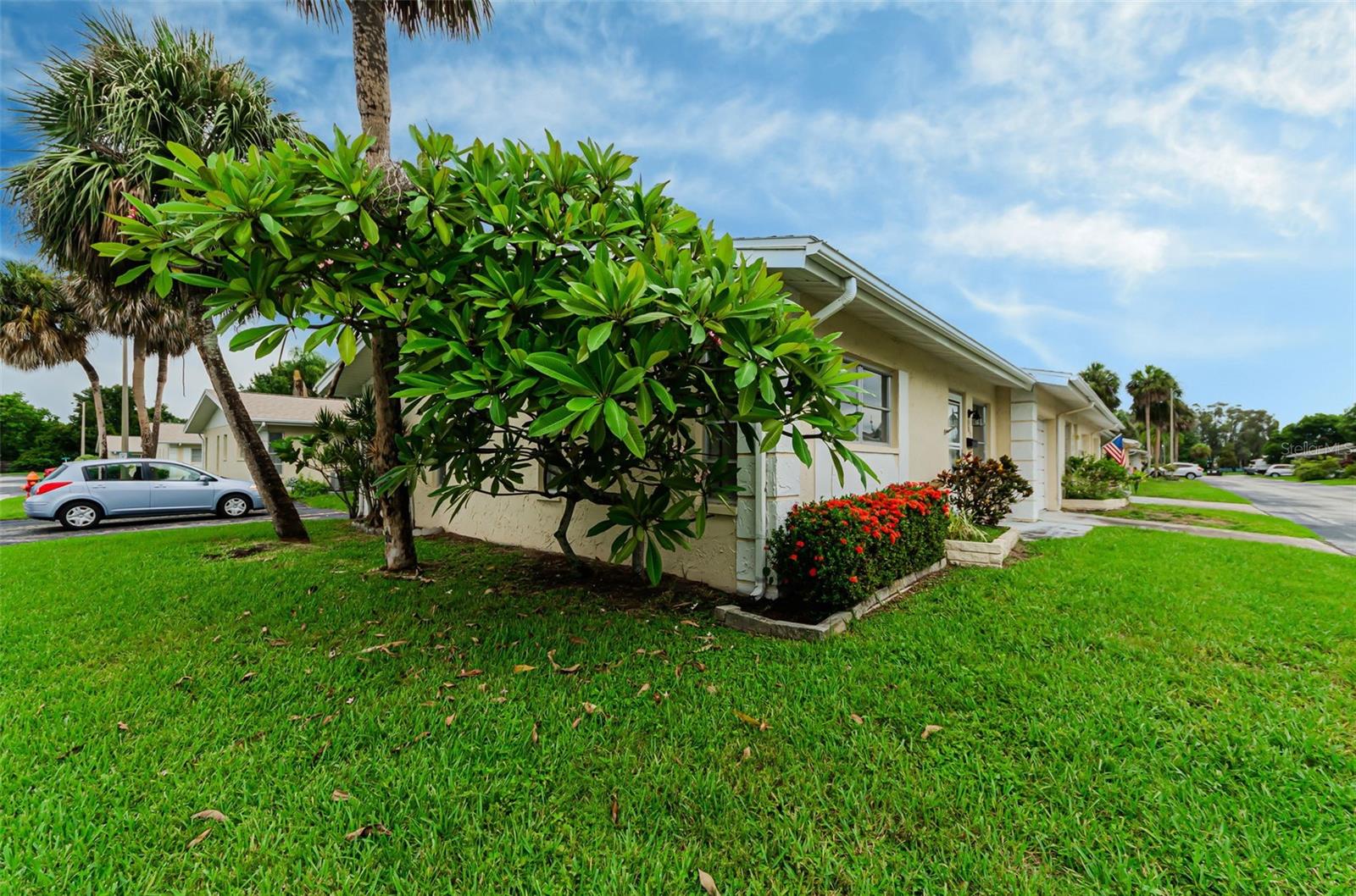 4th image of 830 Cambridge Ct, Dunedin, FL 34698 | MLS# TB8535005