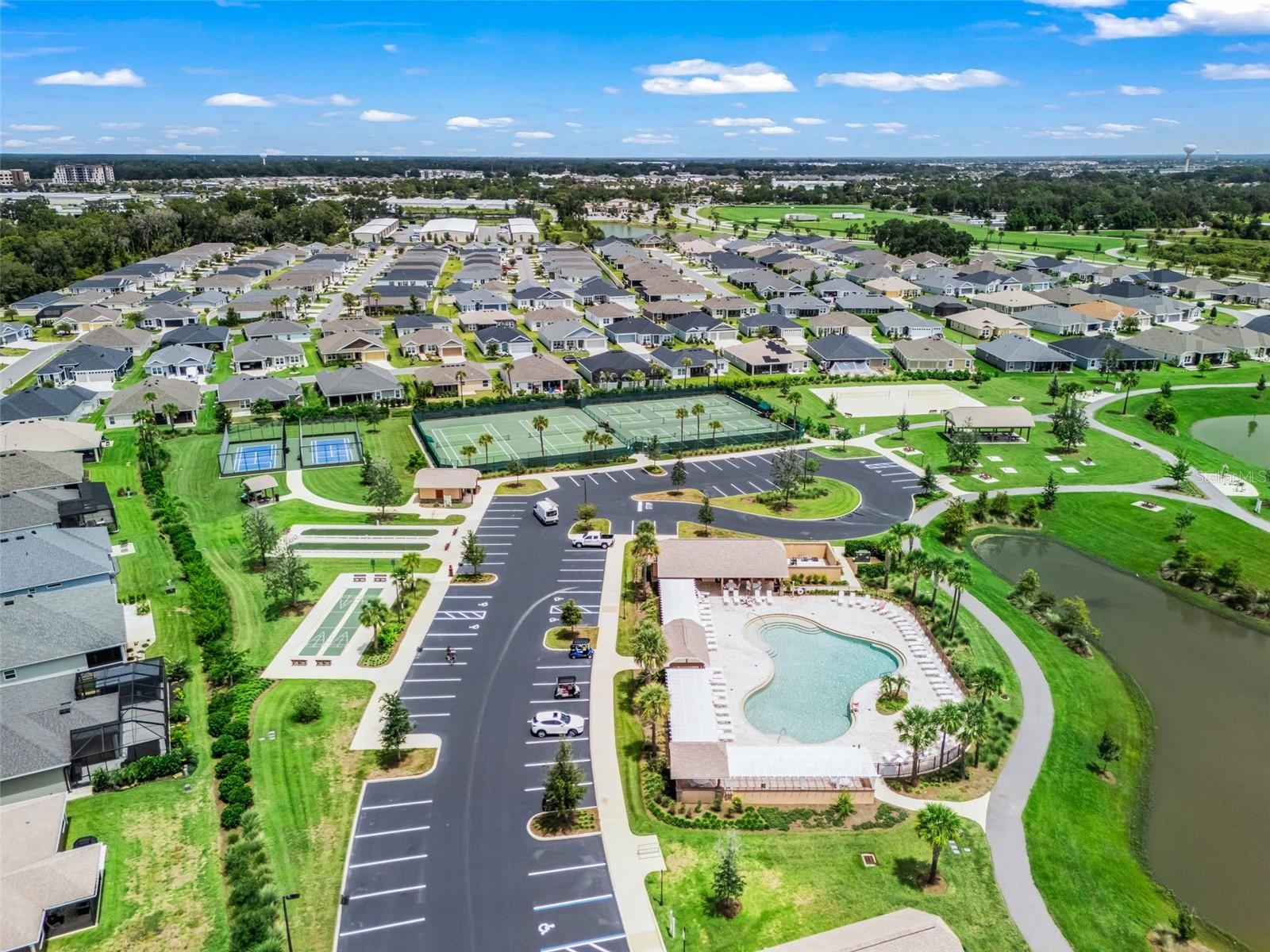 51st image of 2816 Navy Hill Cir, The Villages, FL 32163 | MLS# G5115902