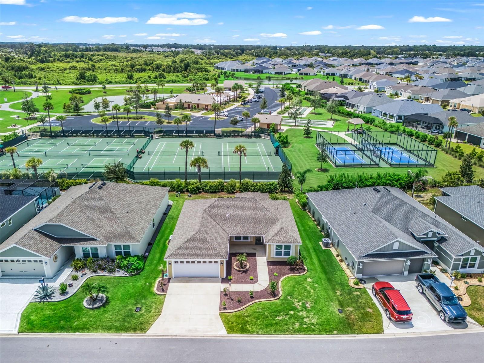 2nd image of 2816 Navy Hill Cir, The Villages, FL 32163 | MLS# G5115902