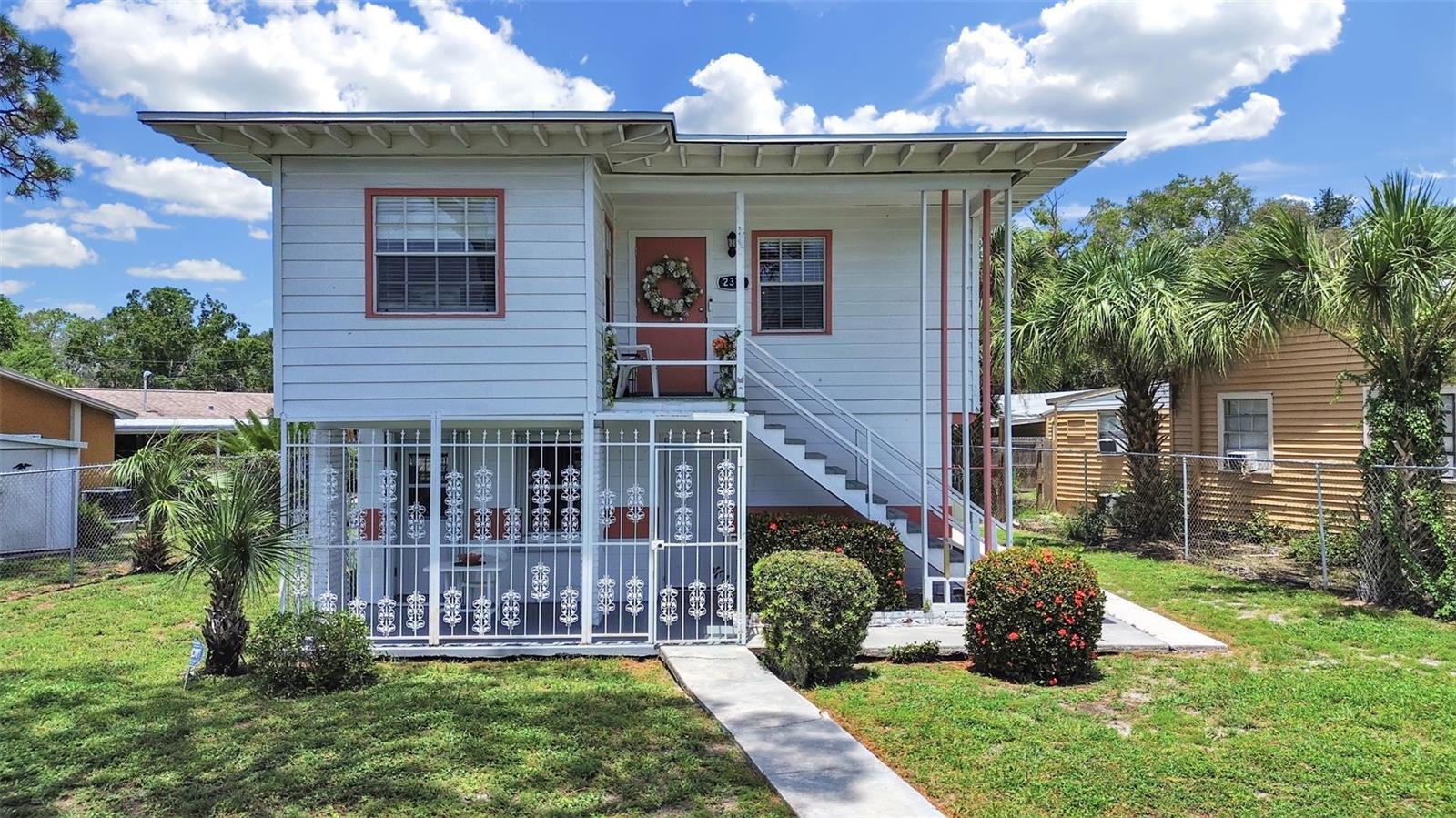 2nd image of 2371 7th St S, St Petersburg, FL 33705 | MLS# TB8535007