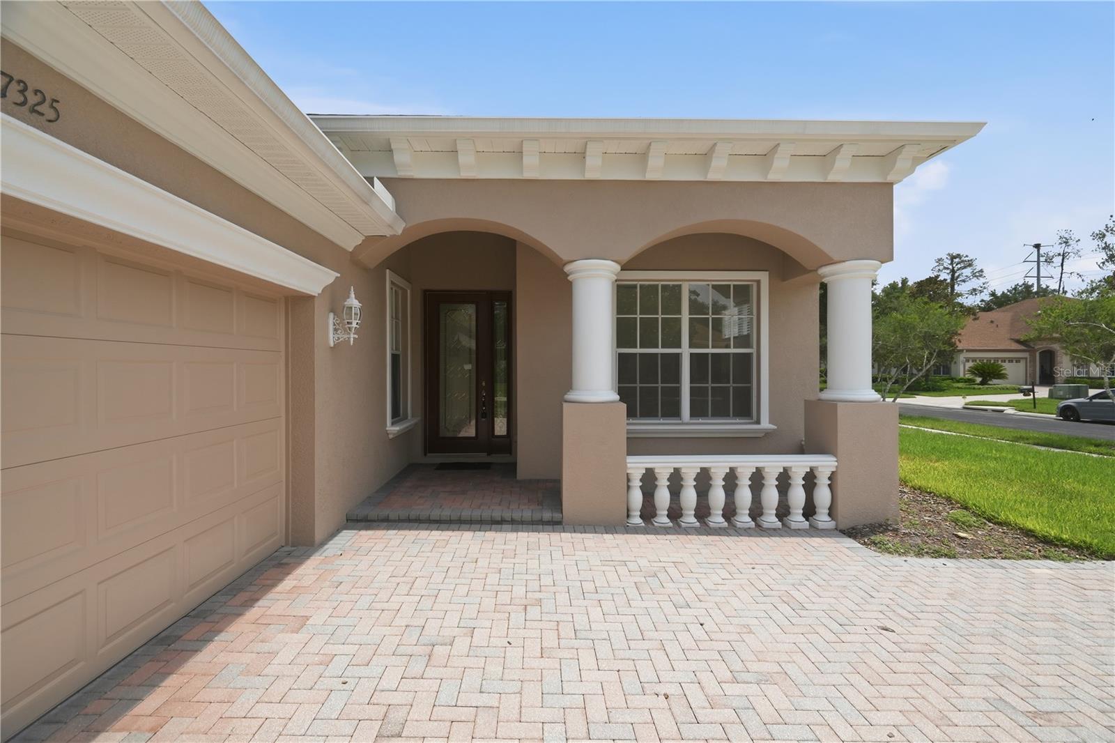 3rd image of 27325 Mistflower Dr, Wesley Chapel, FL 33544 | MLS# TB8535060